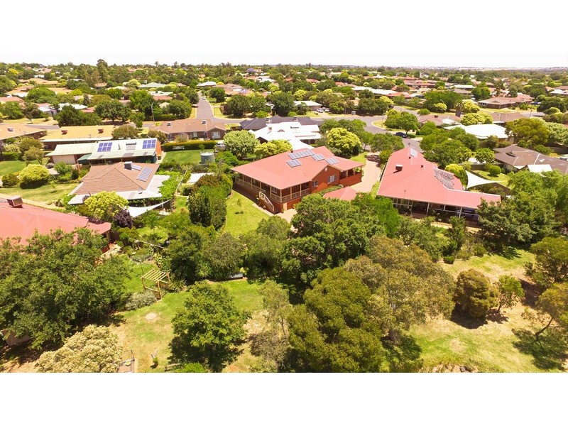 5 Brian Hambly Place, Dubbo NSW 2830