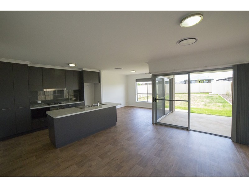 57A Keswick Parkway, Dubbo NSW 2830