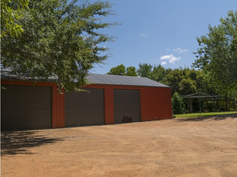 6 Cloonawillin Close, Dubbo NSW 2830