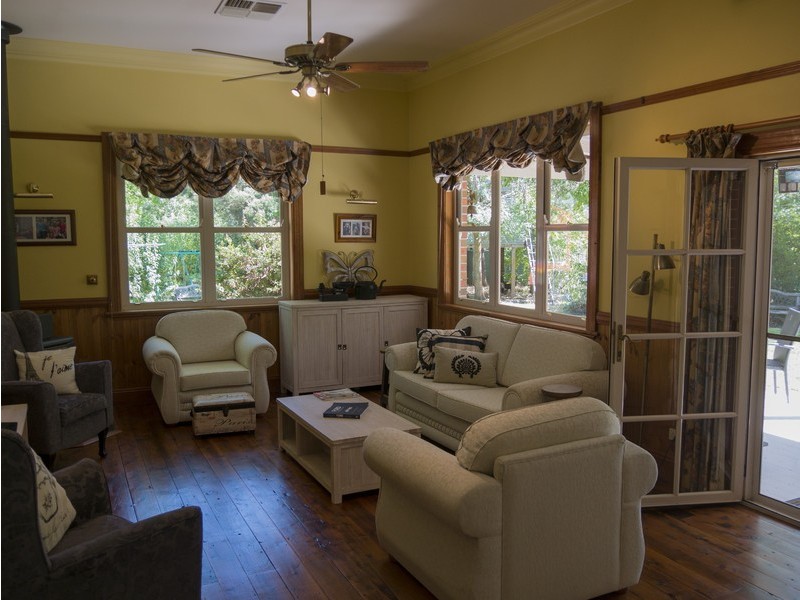 6 Cloonawillin Close, Dubbo NSW 2830