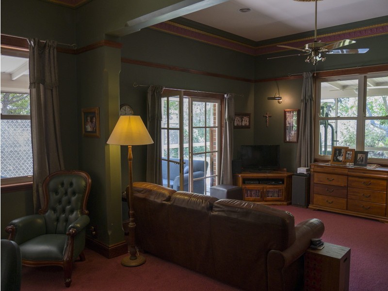 6 Cloonawillin Close, Dubbo NSW 2830