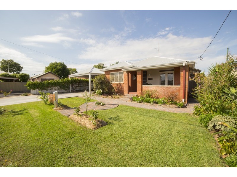 19 Luke Street, Dubbo NSW 2830
