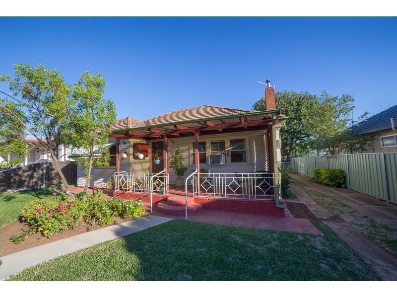 11 Naman Street, Dubbo NSW 2830