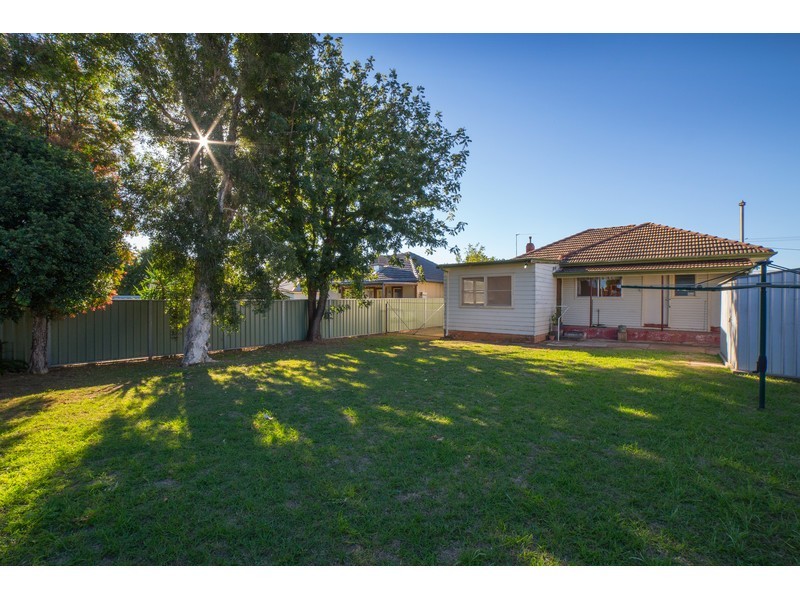 11 Naman Street, Dubbo NSW 2830