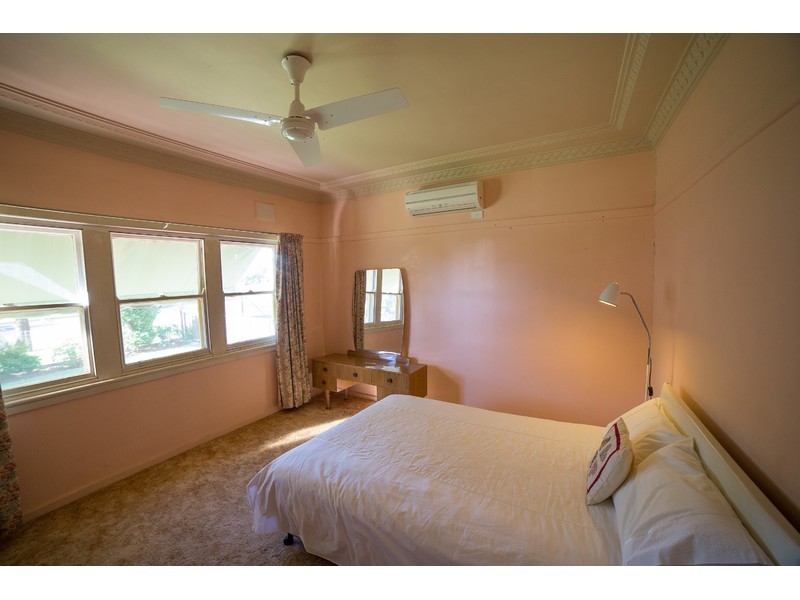 11 Naman Street, Dubbo NSW 2830