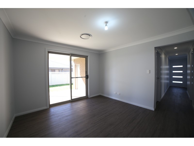 30 Apsley Crescent, Dubbo NSW 2830