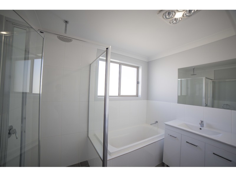 30 Apsley Crescent, Dubbo NSW 2830