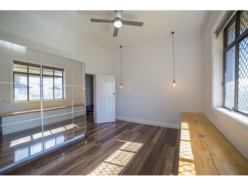 27 Nancarrow Street, Dubbo NSW 2830