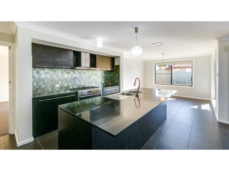 16 Volta Avenue, Dubbo NSW 2830