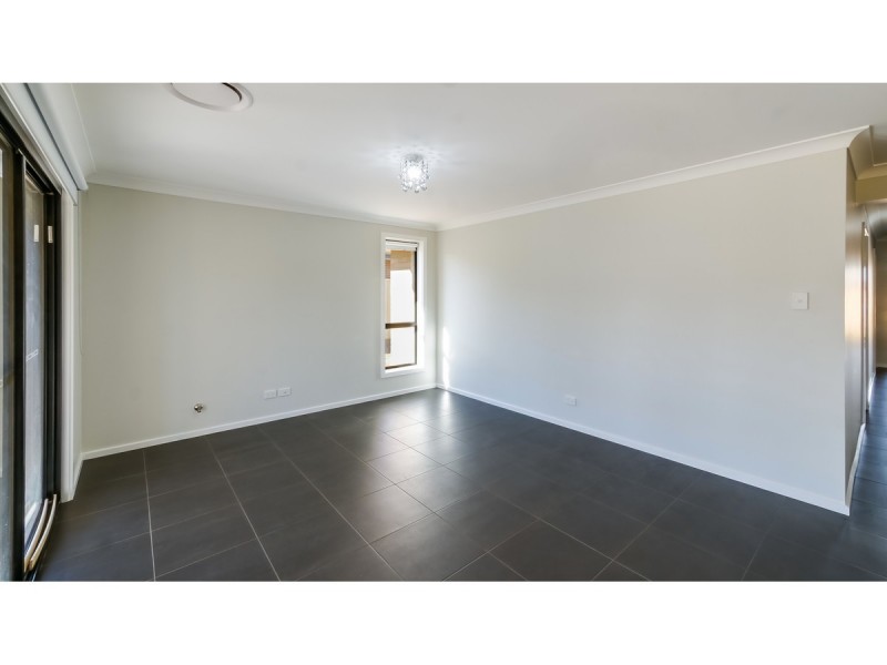 16 Volta Avenue, Dubbo NSW 2830