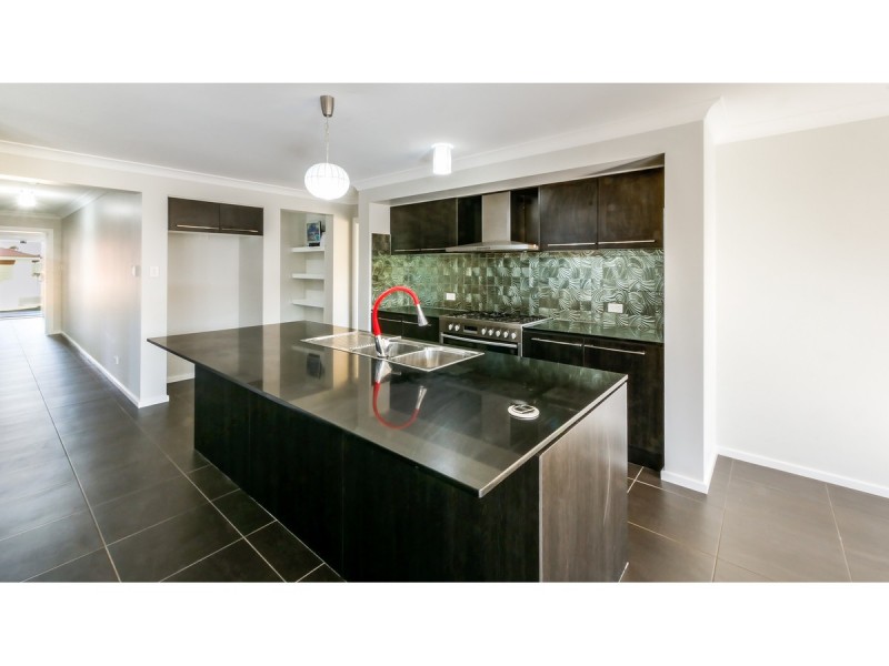 16 Volta Avenue, Dubbo NSW 2830