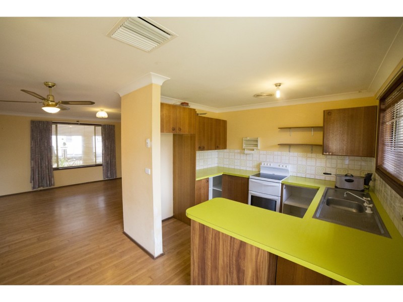 7 Rainbow Place, Dubbo NSW 2830