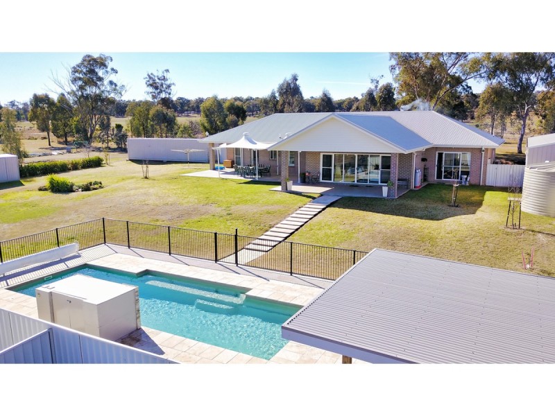 36 Torryburn Way, Dubbo NSW 2830