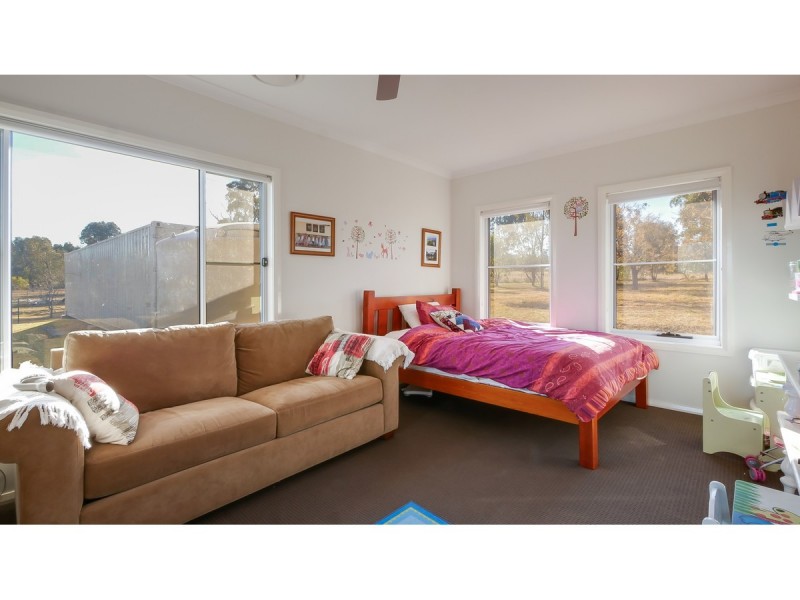 36 Torryburn Way, Dubbo NSW 2830
