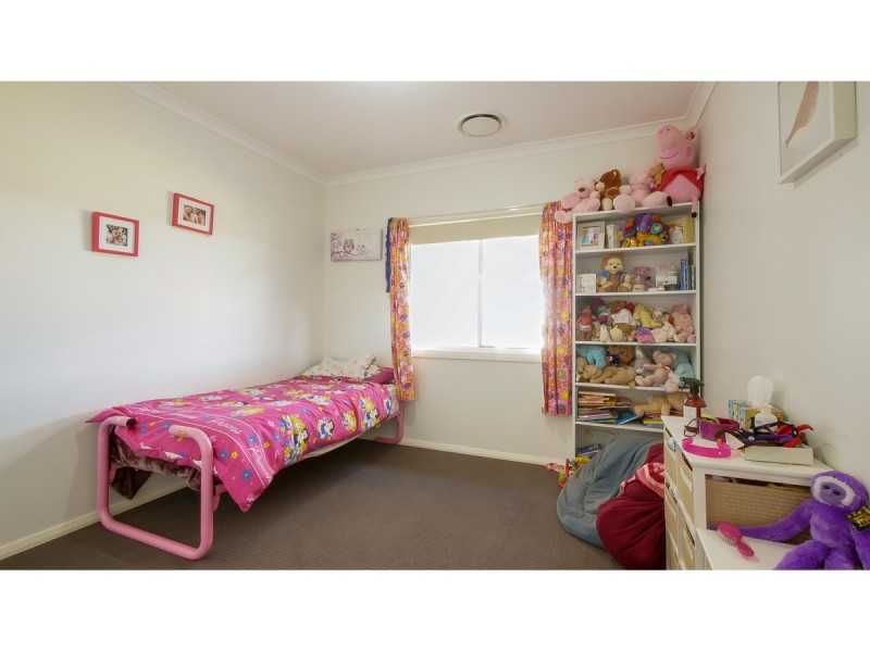36 Torryburn Way, Dubbo NSW 2830