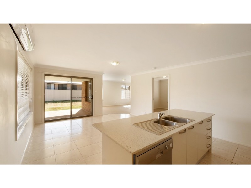 10 Torvean Avenue, Dubbo NSW 2830