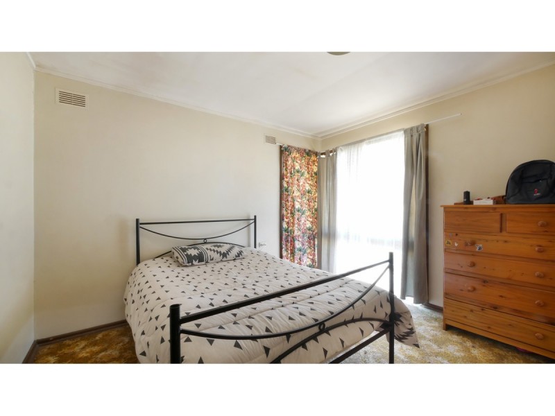 28 Armstrong Crescent, Dubbo NSW 2830