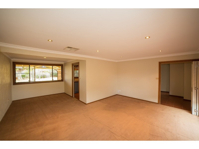 29 Sheraton Road, Dubbo NSW 2830