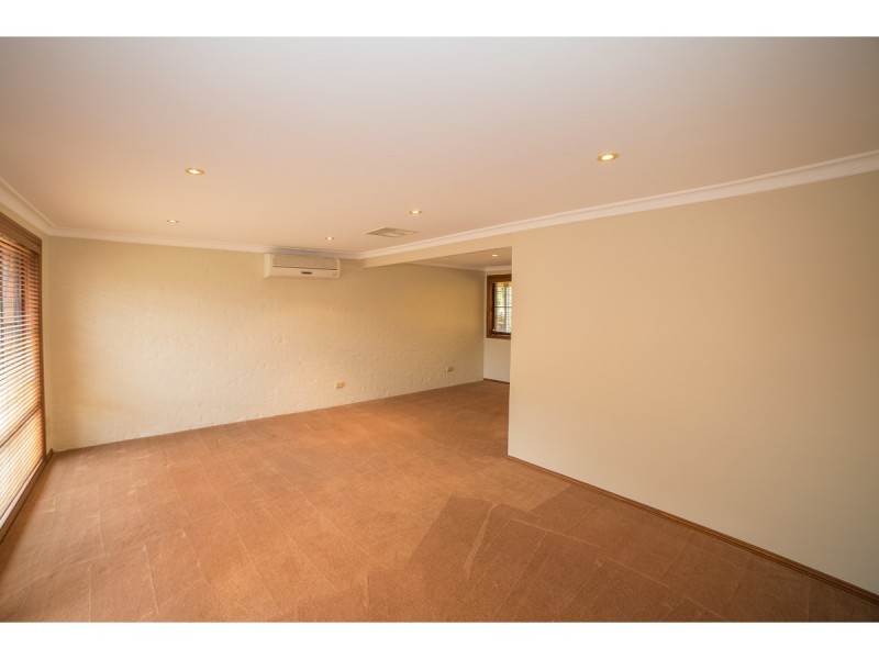 29 Sheraton Road, Dubbo NSW 2830