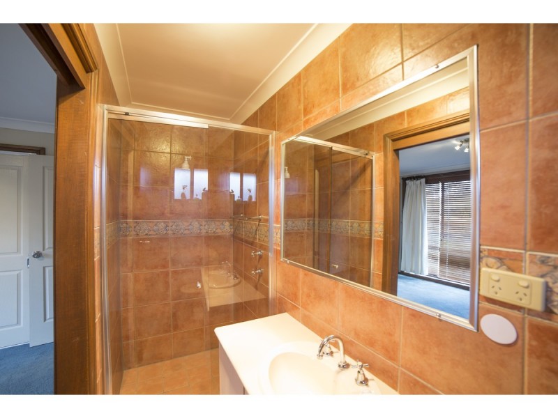 29 Sheraton Road, Dubbo NSW 2830