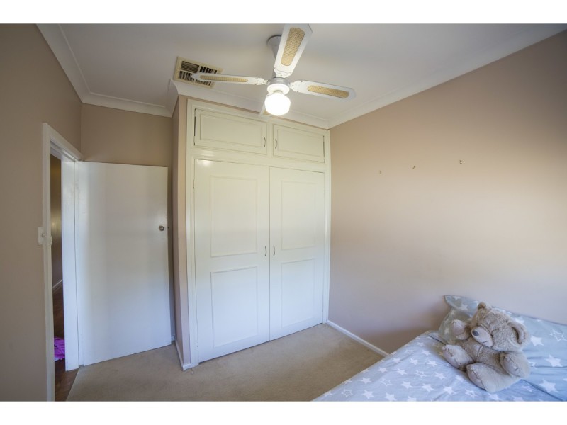 16 Strickland Street, Dubbo NSW 2830