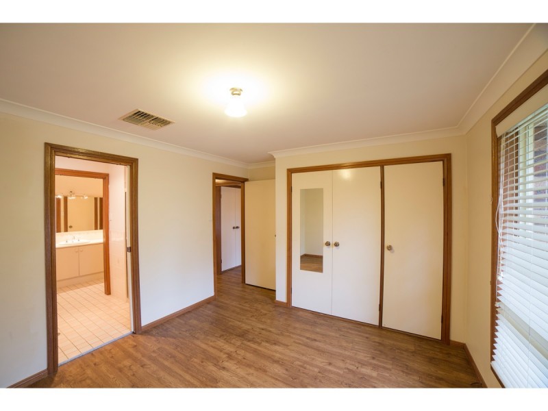 29 Jacqueline Drive, Dubbo NSW 2830