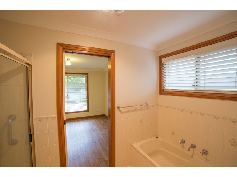 29 Jacqueline Drive, Dubbo NSW 2830