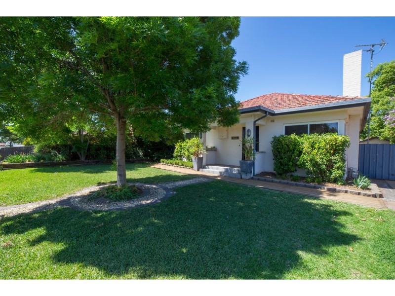 209 Wingewarra Street, Dubbo NSW 2830