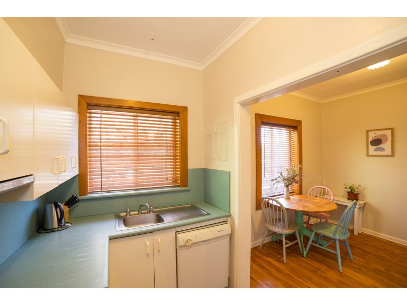 209 Wingewarra Street, Dubbo NSW 2830