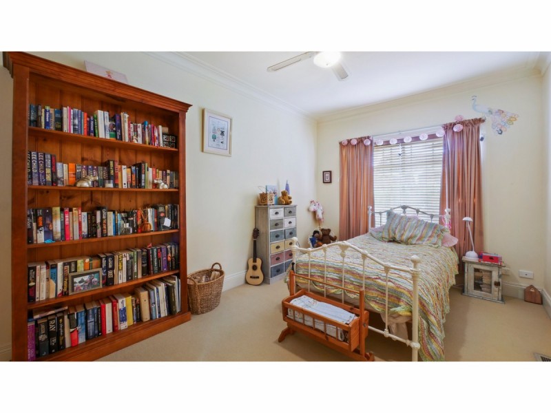 10 Loane Place, Dubbo NSW 2830