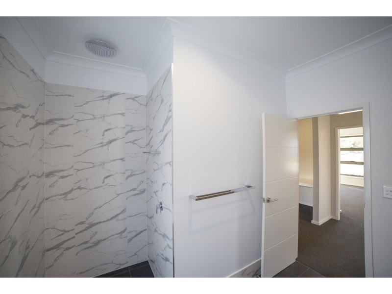 2 Avalon Place, Dubbo NSW 2830