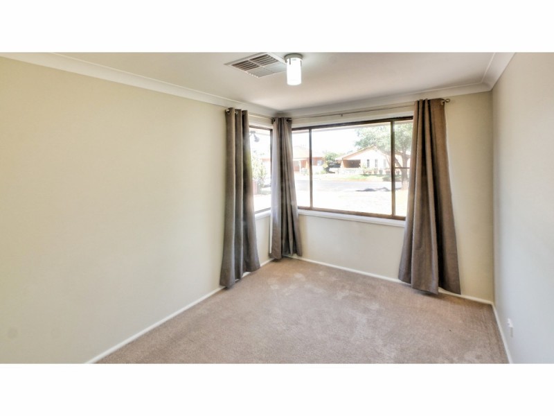 20 Villiers Avenue, Dubbo NSW 2830