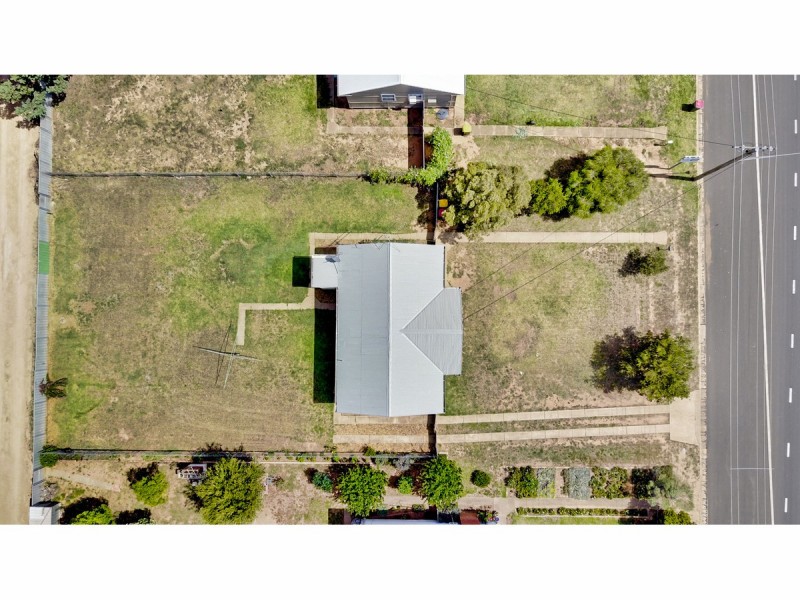 110 Alagalah Street, Narromine NSW 2821