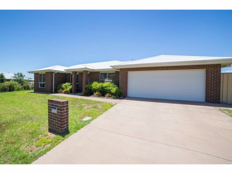 24 Hammond Street, Dubbo NSW 2830