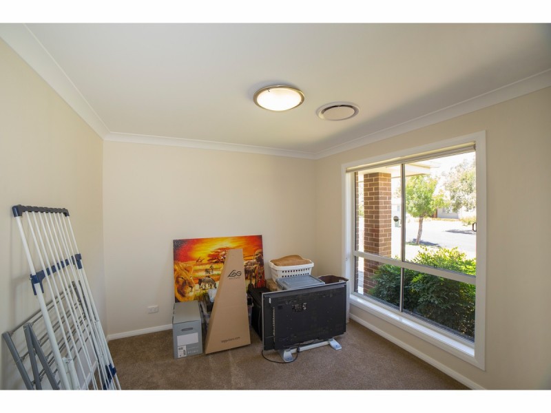 24 Hammond Street, Dubbo NSW 2830