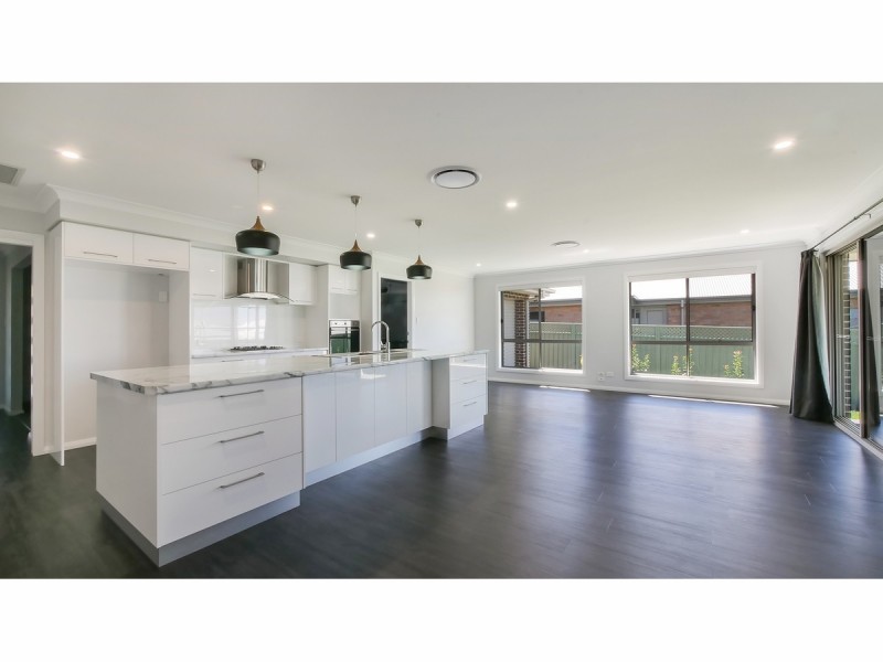 15 Eddy Court, Dubbo NSW 2830