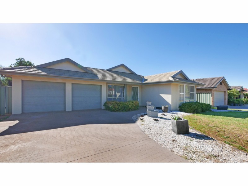 62 Sheraton Road, Dubbo NSW 2830
