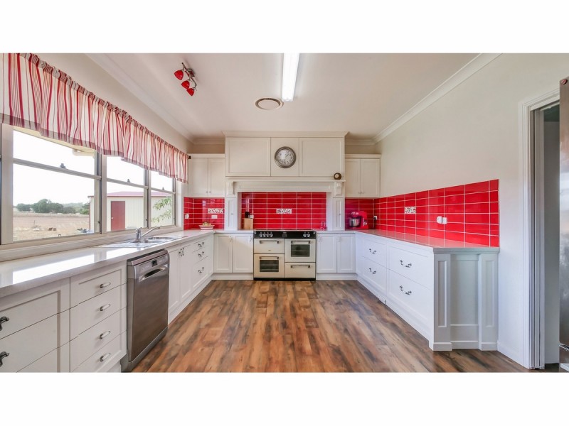 4R Oakdene Road, Dubbo NSW 2830