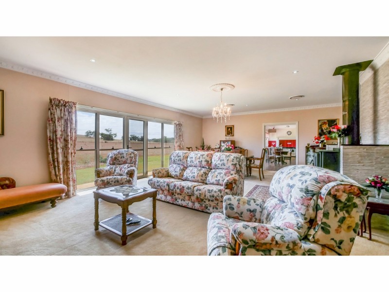 4R Oakdene Road, Dubbo NSW 2830