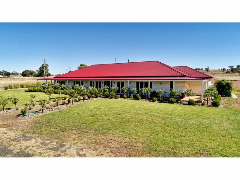 4R Oakdene Road, Dubbo NSW 2830