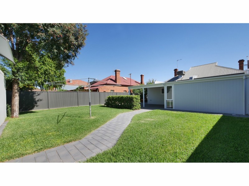 135 Wingewarra Street, Dubbo NSW 2830