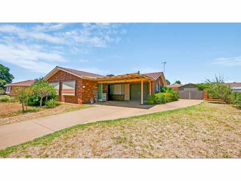 40 Royal Parade, Dubbo NSW 2830