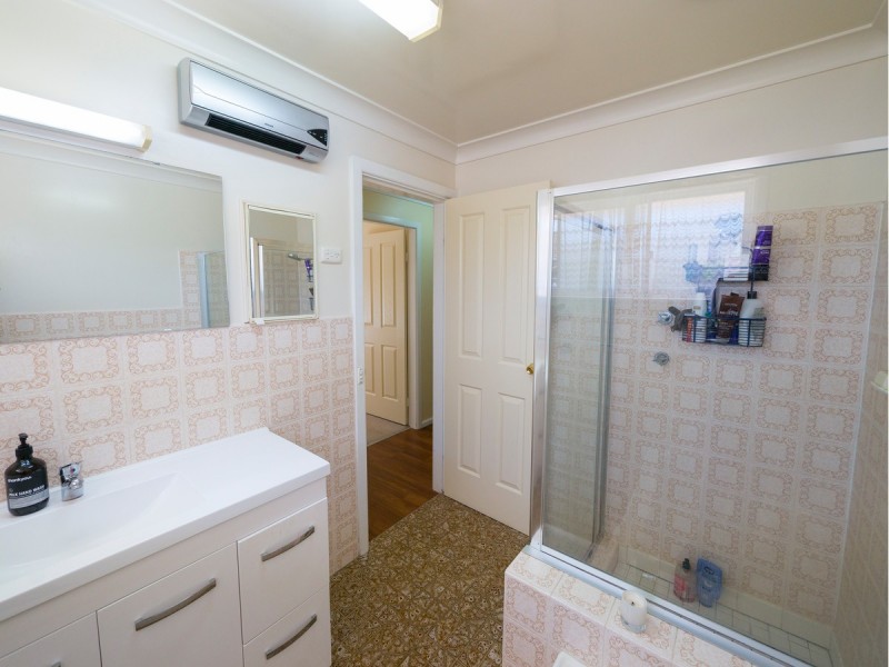 2 Garnet Street, Dubbo NSW 2830