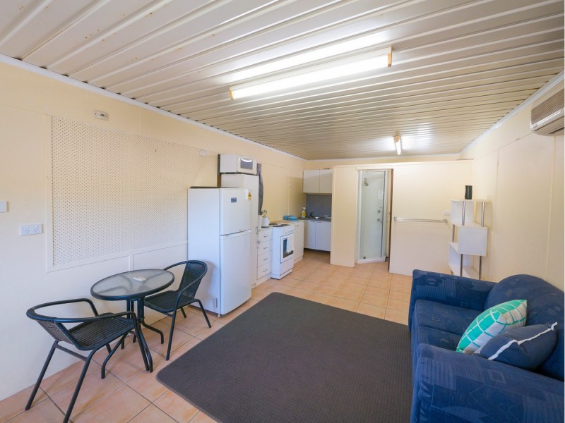 2 Garnet Street, Dubbo NSW 2830