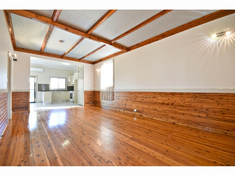 43 Sterling Street, Dubbo NSW 2830