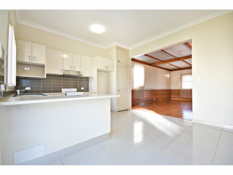 43 Sterling Street, Dubbo NSW 2830