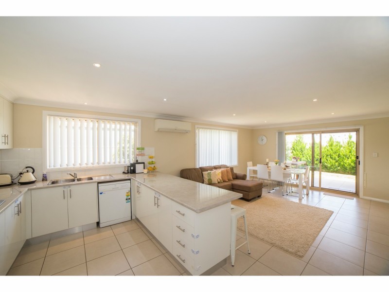 4B Keswick Parkway, Dubbo NSW 2830
