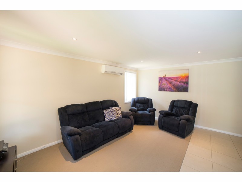 4B Keswick Parkway, Dubbo NSW 2830
