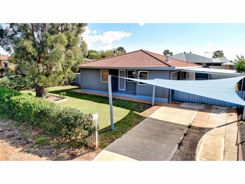 25 Spears Drive, Dubbo NSW 2830