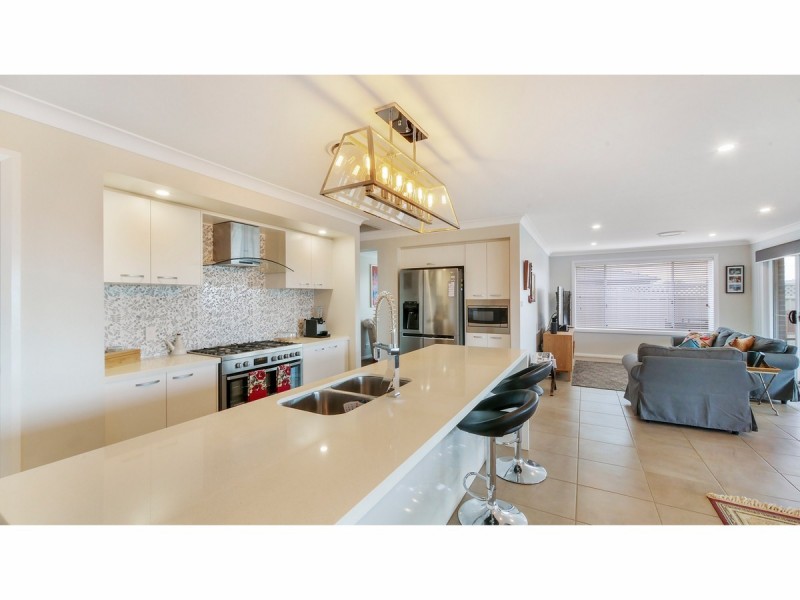 10 Hovea Court, Dubbo NSW 2830